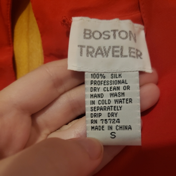 🌹100% SILK BOSTON TRAVELER LONG SLEEVE🌹 - Picture 3 of 3